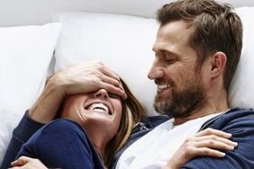 A man with a form of abacterial prostatitis benefits from intimate intimacy with a woman
